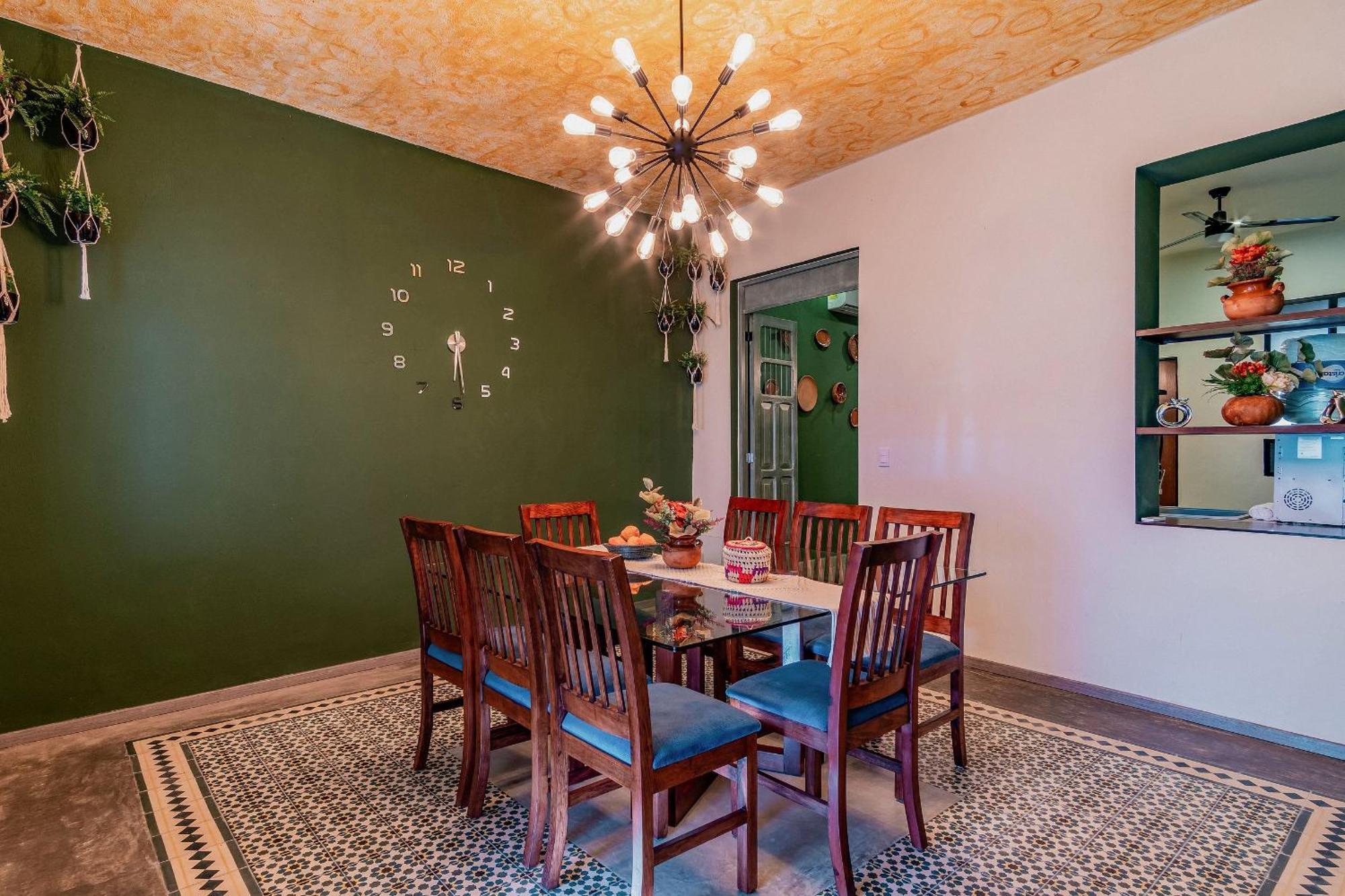 Сasa de vacaciones Ya Ax Nah Luxury House In Downtown *